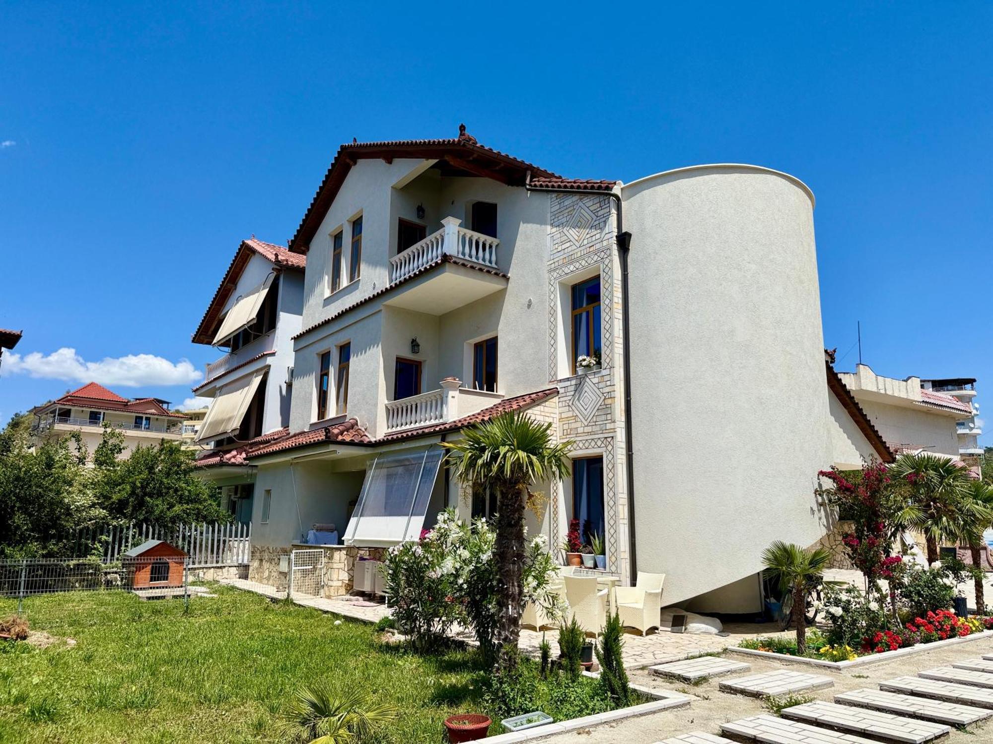 Vlorë Villa Ida Apartments מראה חיצוני תמונה